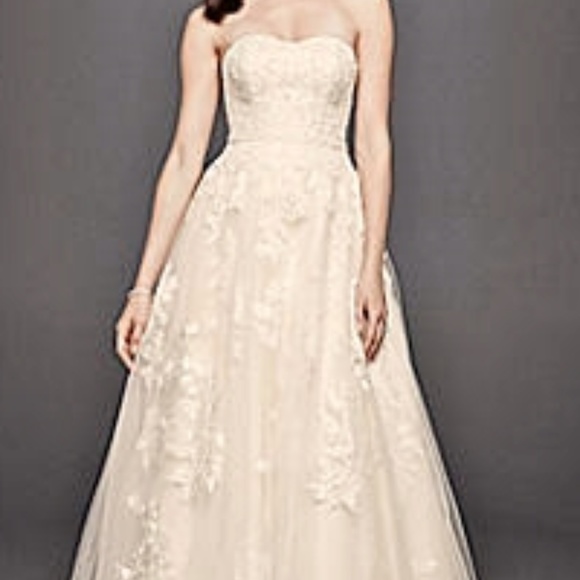 💖HOST PICK💖 Beaded Tulle Ball Gown Wedding Dress - Picture 7 of 9